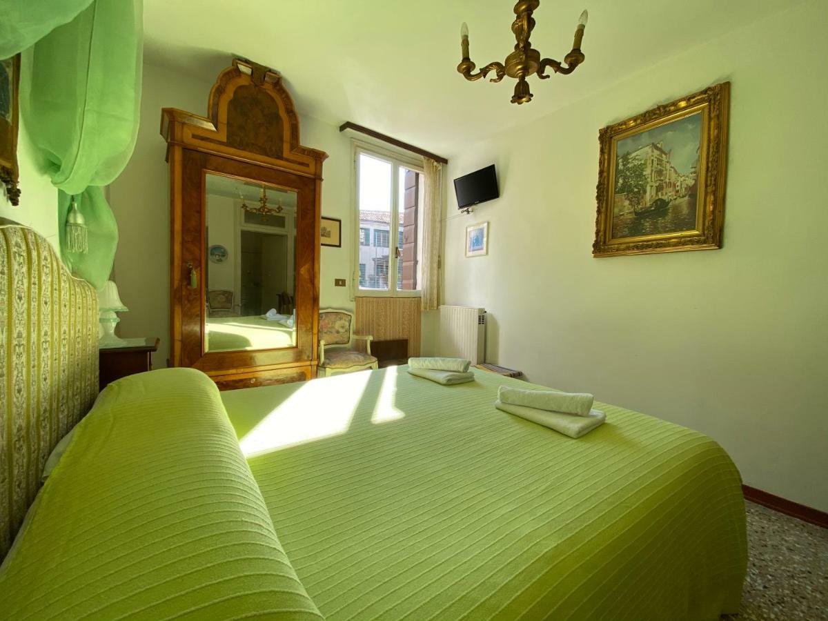 Ca' Orfeo Bed and Breakfast Venetië Buitenkant foto