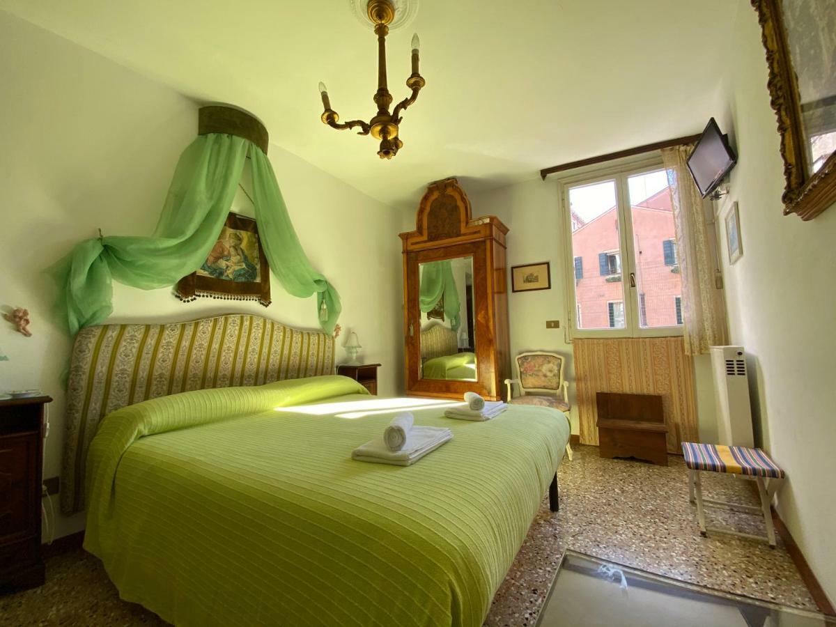 Ca' Orfeo Bed and Breakfast Venetië Buitenkant foto